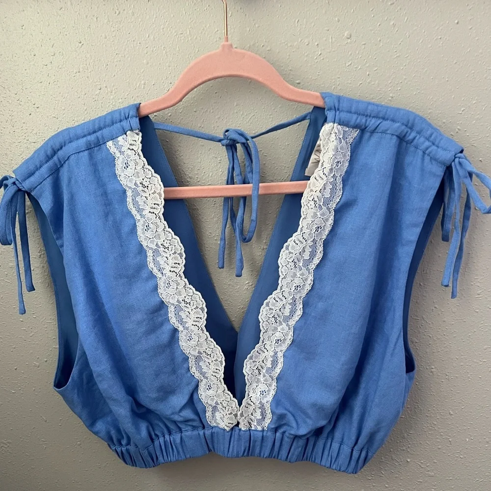 WAYF Pippa Lace Detail Linen Blend Top Size Large New - Picture 2 of 9